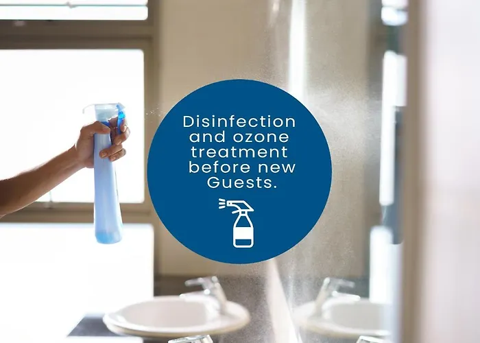 Clicktheflat Sienna Center *