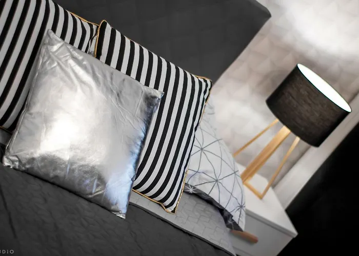 Gasthof Clicktheflat Sienna Center Warschau