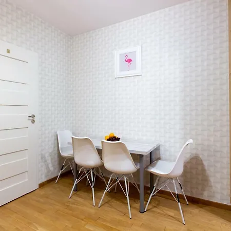 Clicktheflat Sienna Center