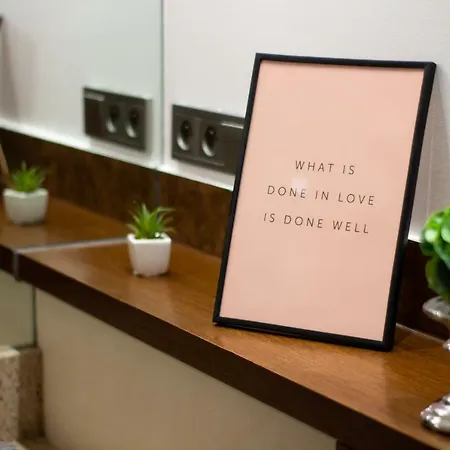 Clicktheflat Sienna Center